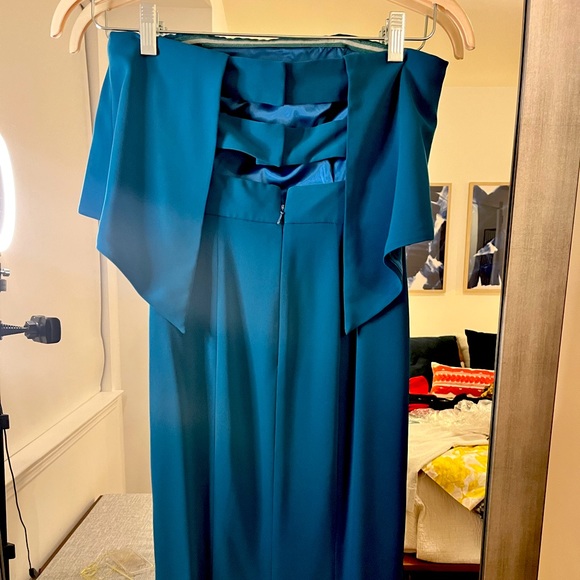 This is a steal! Aqua blue crepe gown by Jay Godfrey - 0/Xs/Sm - Picture 4 of 6